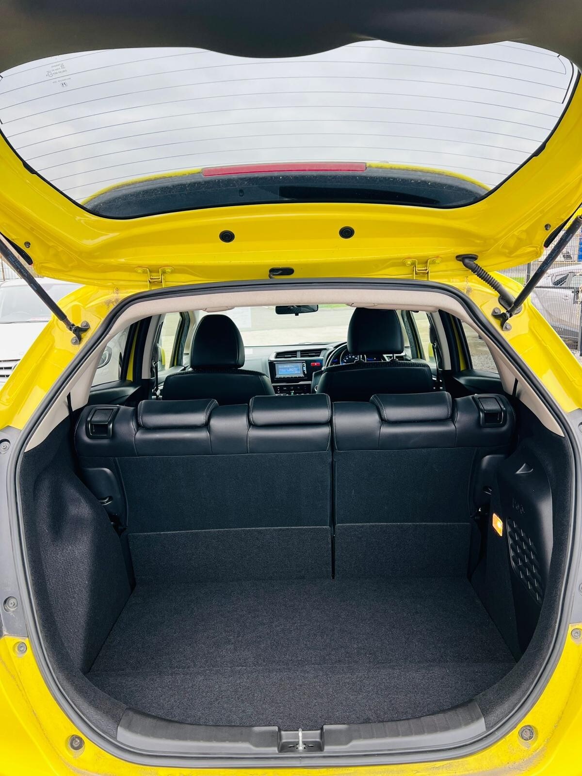 Used Honda Fit for sale - 77820081: Photo 16