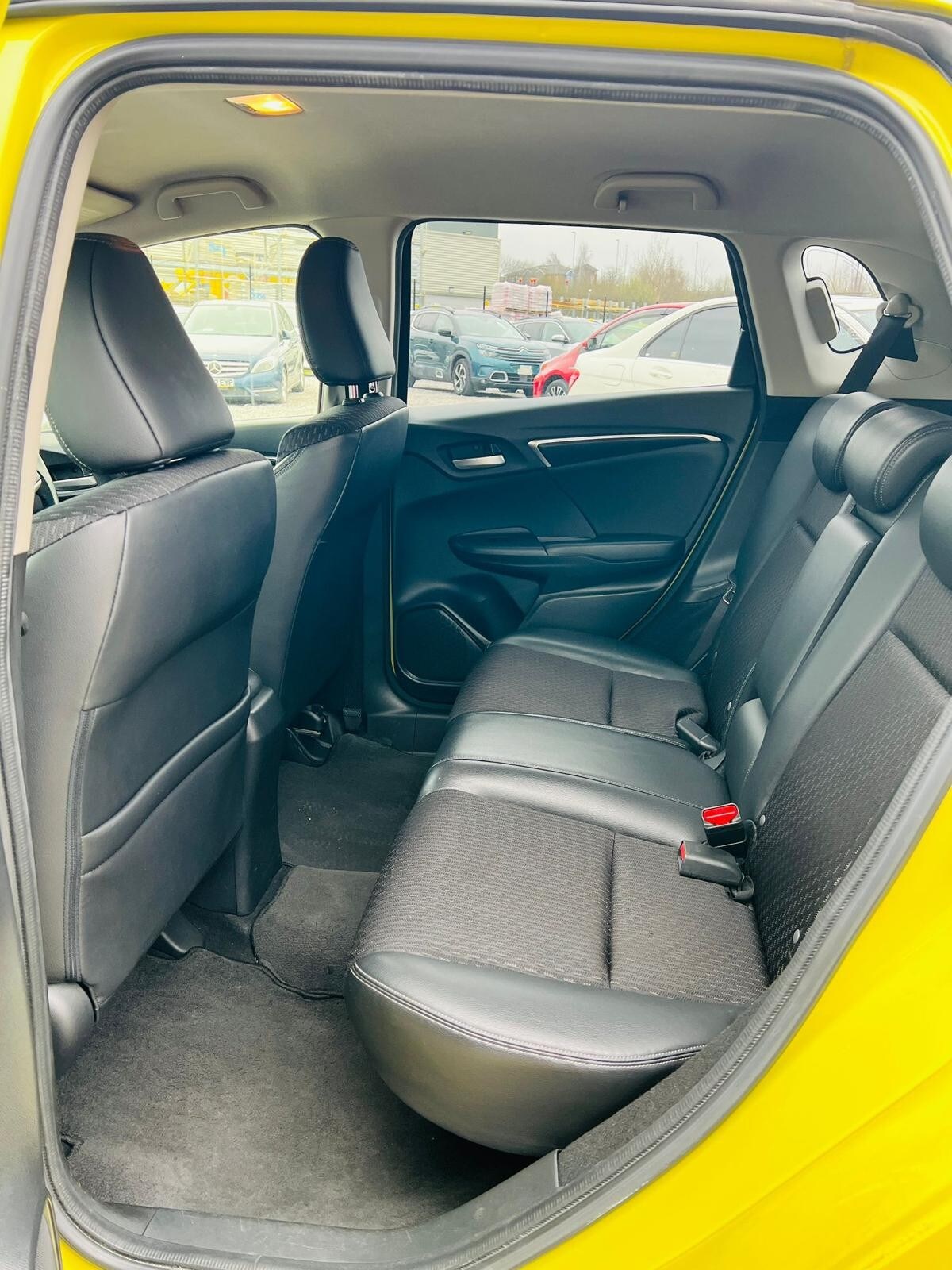 Used Honda Fit for sale - 77820081: Photo 17