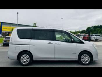 Used Nissan Serena 2014 for sale - 75124056: Photo