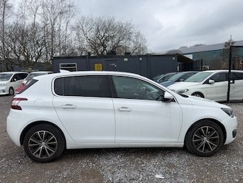 Used Peugeot 308 2014 for sale - 77665960: Photo