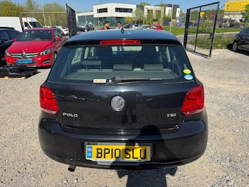 Used Volkswagen Polo 2010 for sale - 78377860: Photo