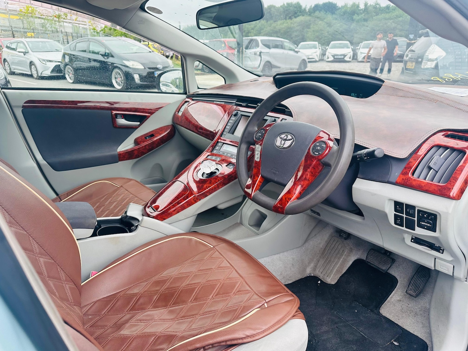 Used Toyota Prius 2025 for sale - 76449855: Photo 11