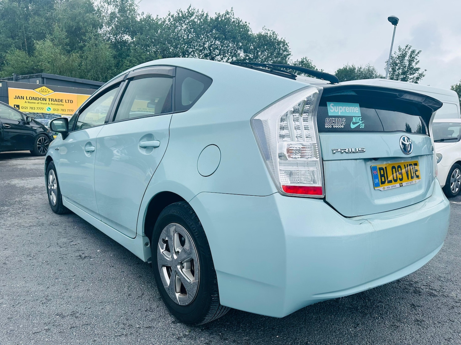 Used Toyota Prius 2025 for sale - 76449855: Photo 4