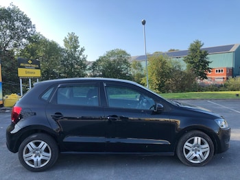 Used Volkswagen Polo 2011 for sale - 75620930: Photo