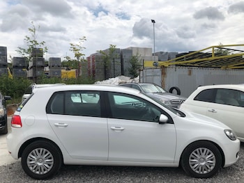Used Volkswagen Golf 2010 for sale - 75376503: Photo