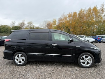 Used Toyota Prius 2017 for sale - 76531501: Photo