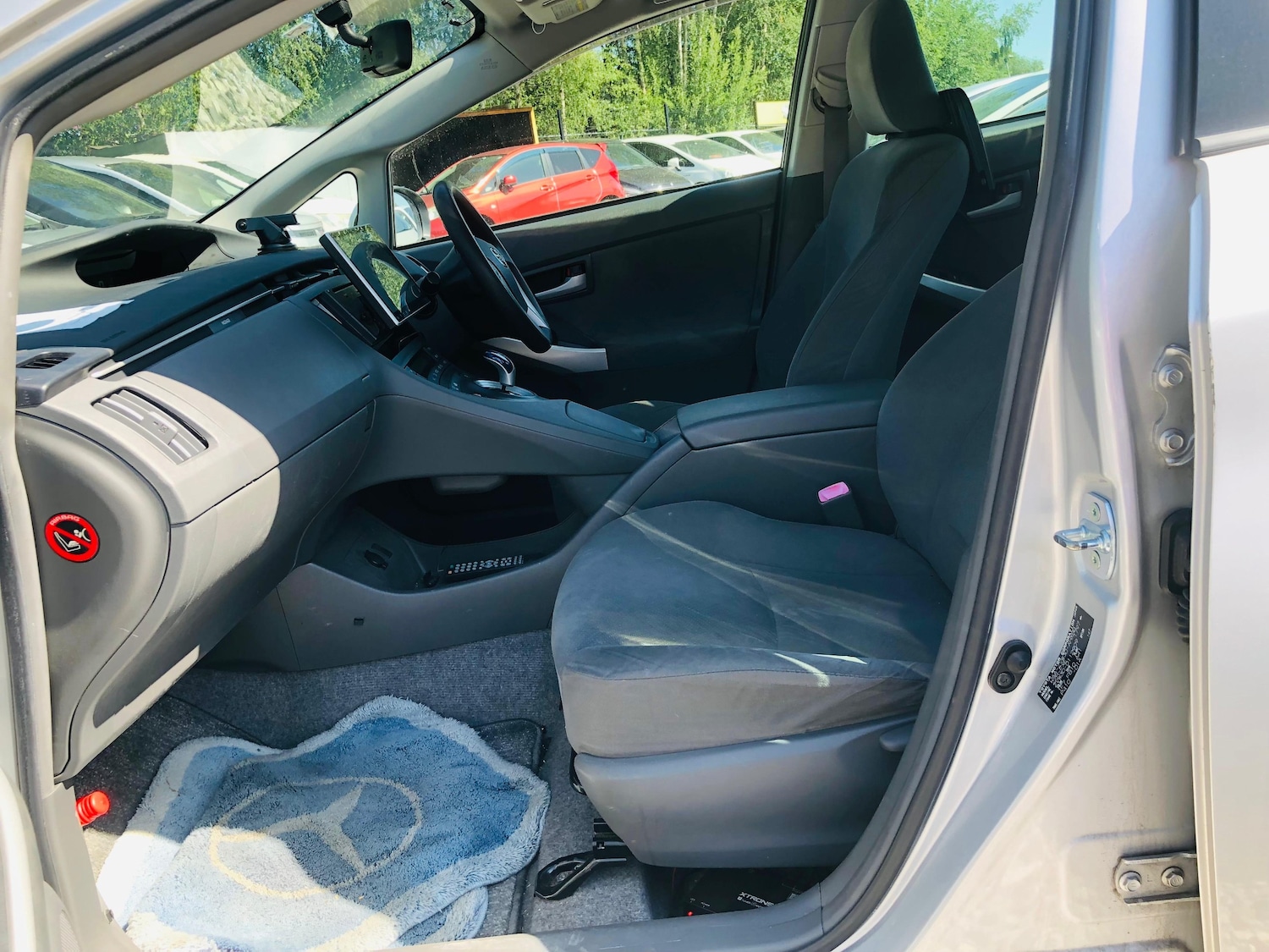 Vehicle 27