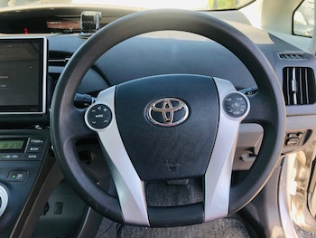 Used Toyota Prius 2010 for sale - 75228586: Photo