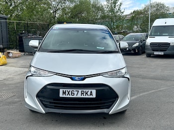 Used Toyota Estima 2017 for sale - 75862929: Photo