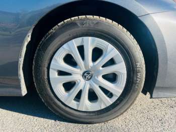 Used Toyota Prius 2022 for sale - 74689865: Photo