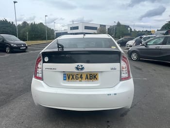 Used Toyota Prius 2015 for sale - 79696616: Photo
