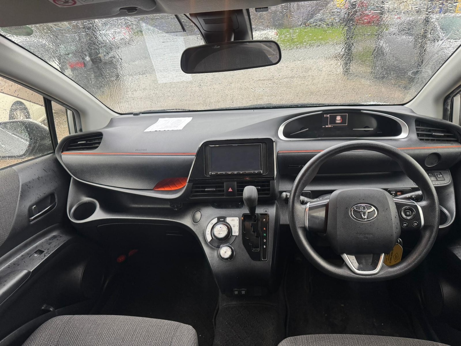 Used Toyota Sienta for sale - 77701479: Photo 13