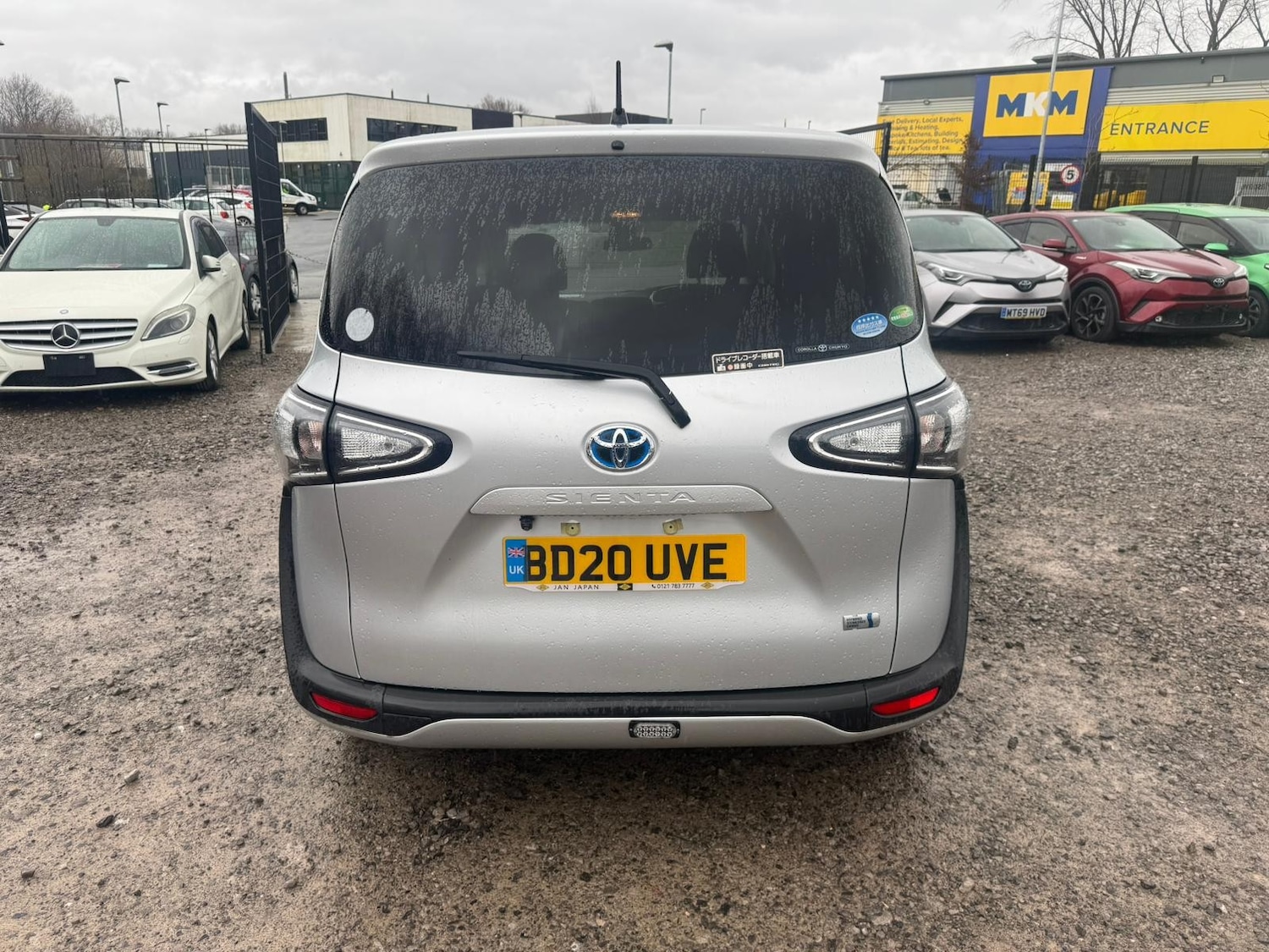 Used Toyota Sienta for sale - 77701479: Photo 4