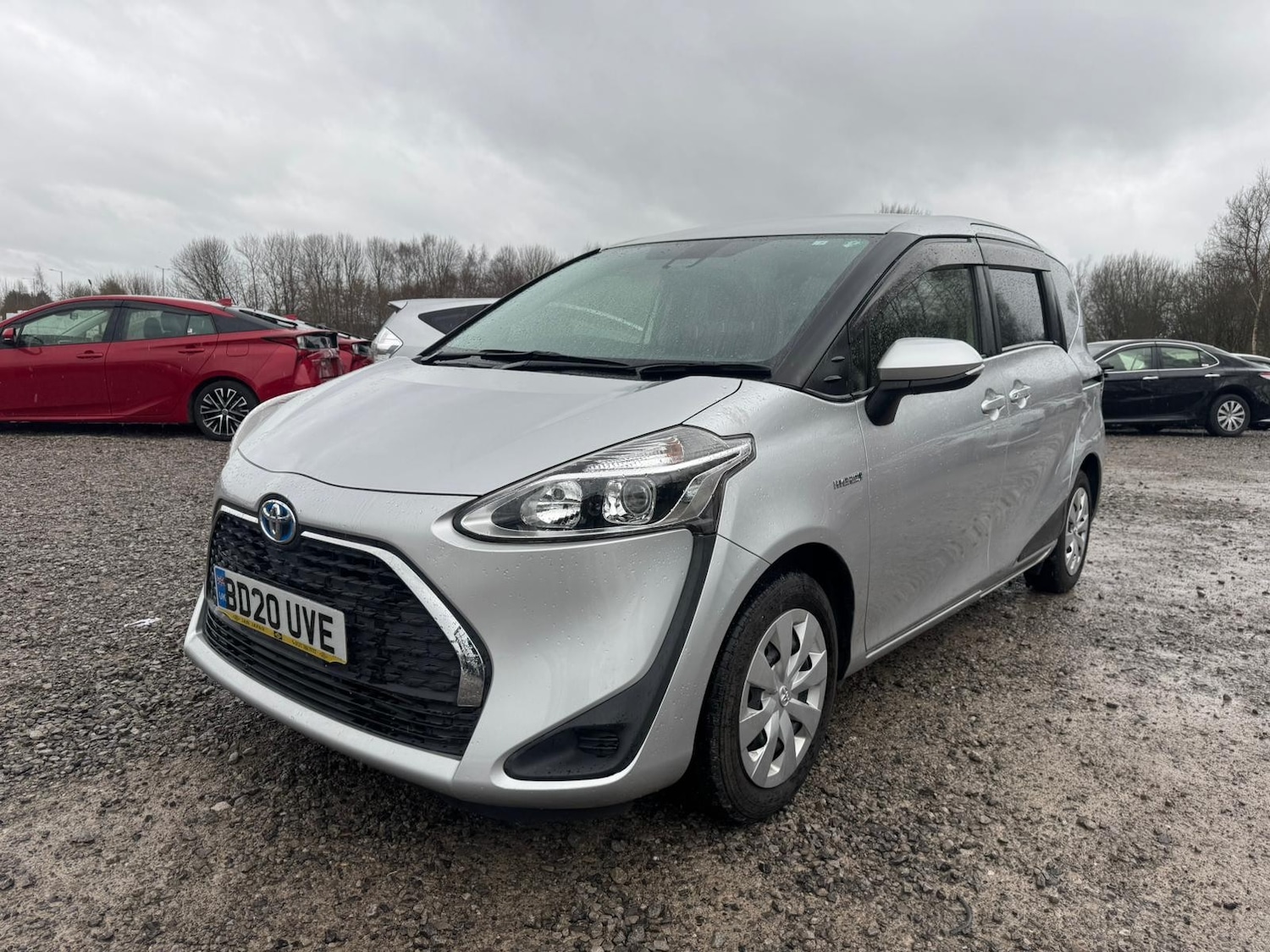 Used Toyota Sienta for sale - 77701479: Photo 9