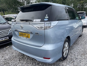 Used Toyota Estima 2011 for sale - 75468435: Photo