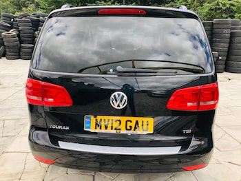 Used Volkswagen Touran 2012 for sale - 75536120: Photo