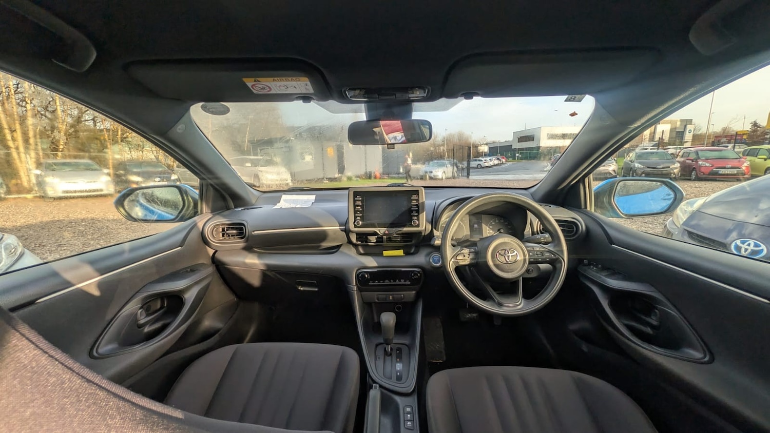 Used Toyota Yaris for sale - 76896403: Photo 14