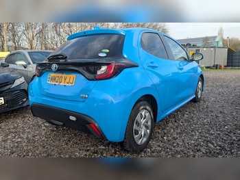 Used Toyota Yaris 2020 for sale - 76896403: Photo