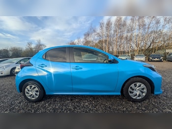 Used Toyota Yaris 2020 for sale - 76896403: Photo