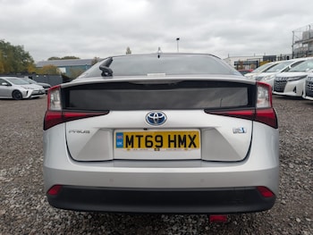 Used Toyota Prius 2020 for sale - 76477462: Photo