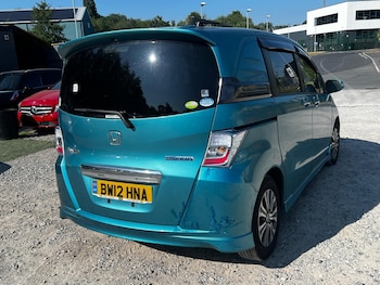 Used Honda Freed 2012 for sale - 79547011: Photo