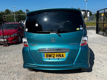Used Honda Freed 2012 for sale - 79547011: Photo