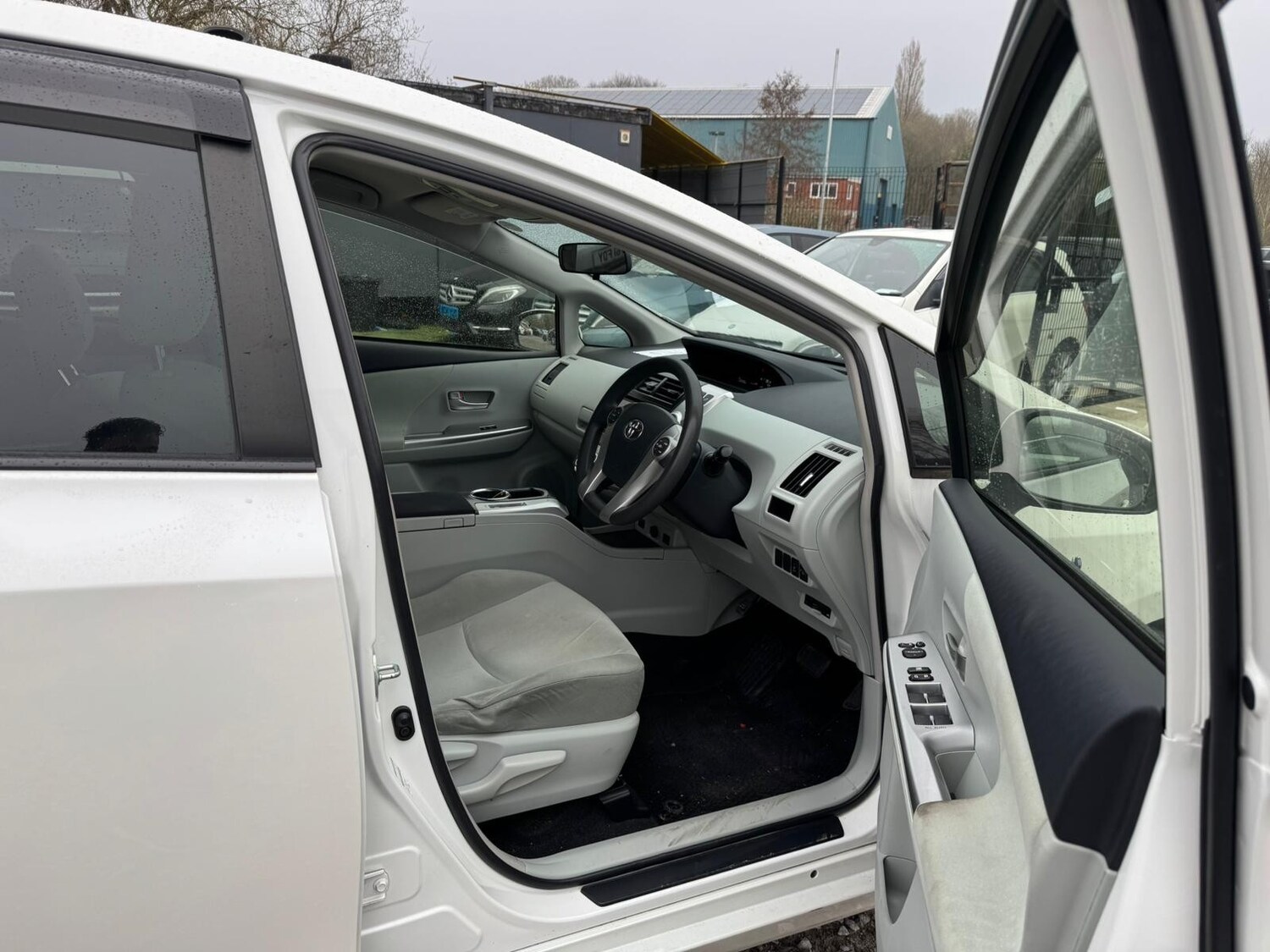 Used Toyota Prius for sale - 77813439: Photo 11