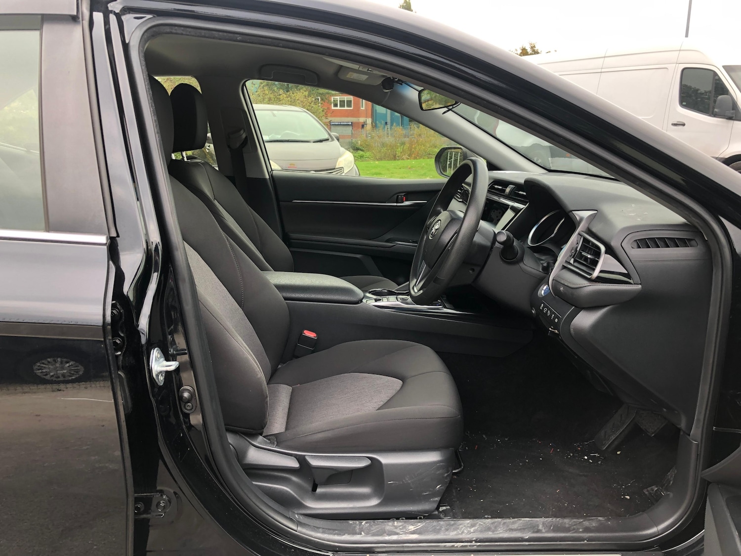 Used Toyota Camry 2025 for sale - 76317404: Photo 10