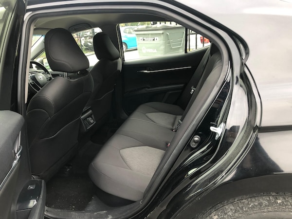 Used Toyota Camry for sale - 76317404: Photo 17