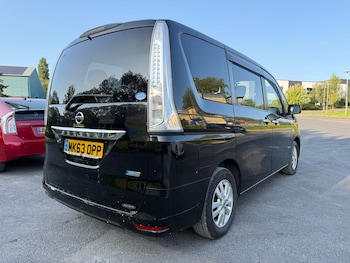 Used Nissan Serena 2013 for sale - 75608379: Photo