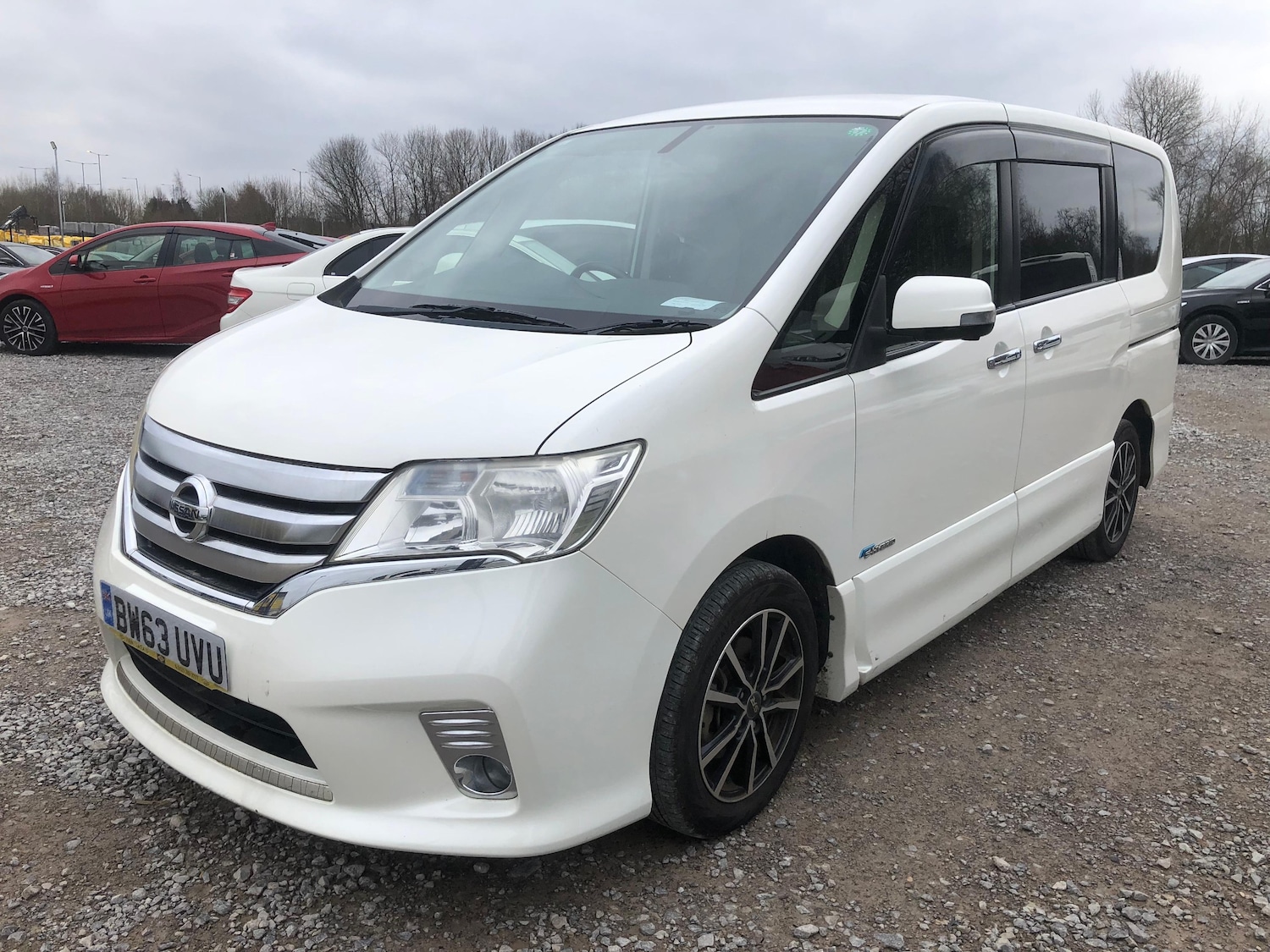 Used Nissan Serena for sale - 77845473: Photo 8