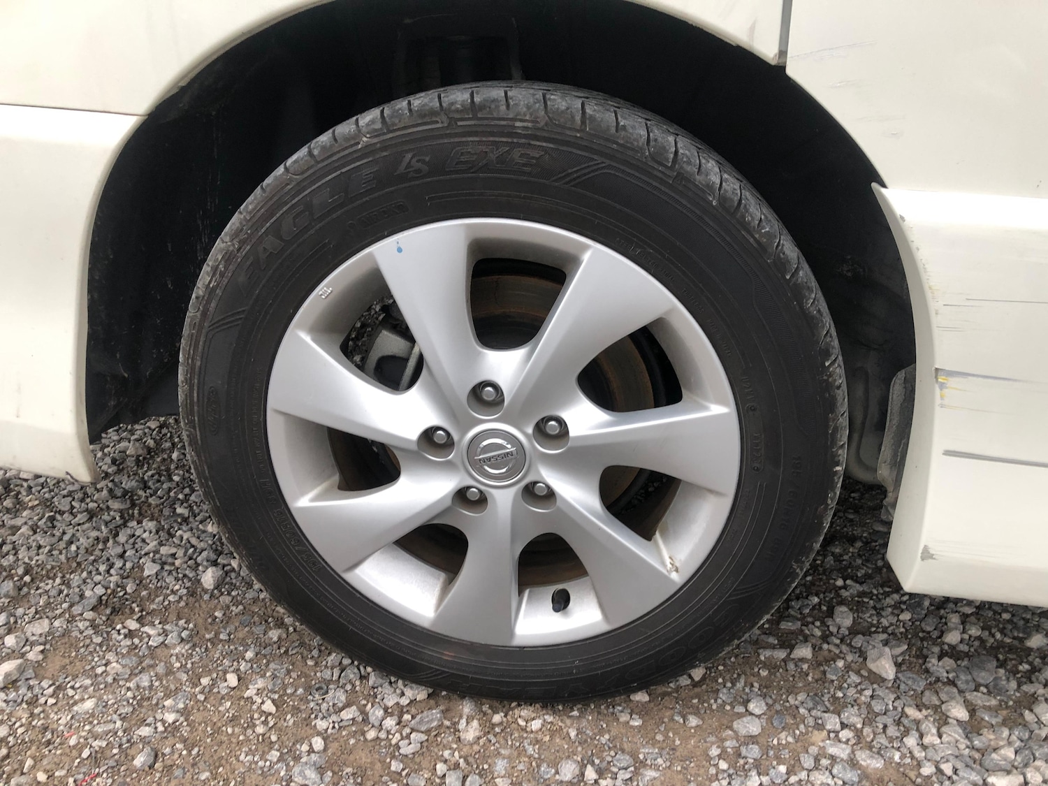 Used Nissan Serena for sale - 77845475: Photo 23