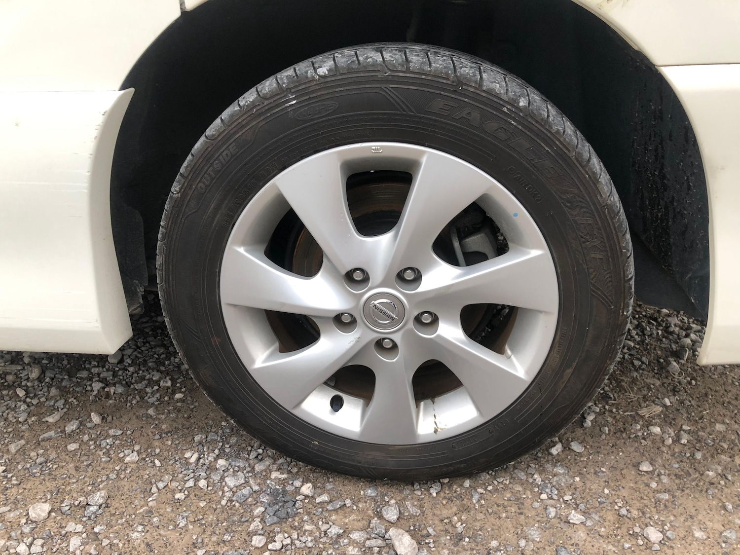 Used Nissan Serena for sale - 77845475: Photo 25