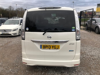 Used Nissan Serena 2013 for sale - 77845475: Photo