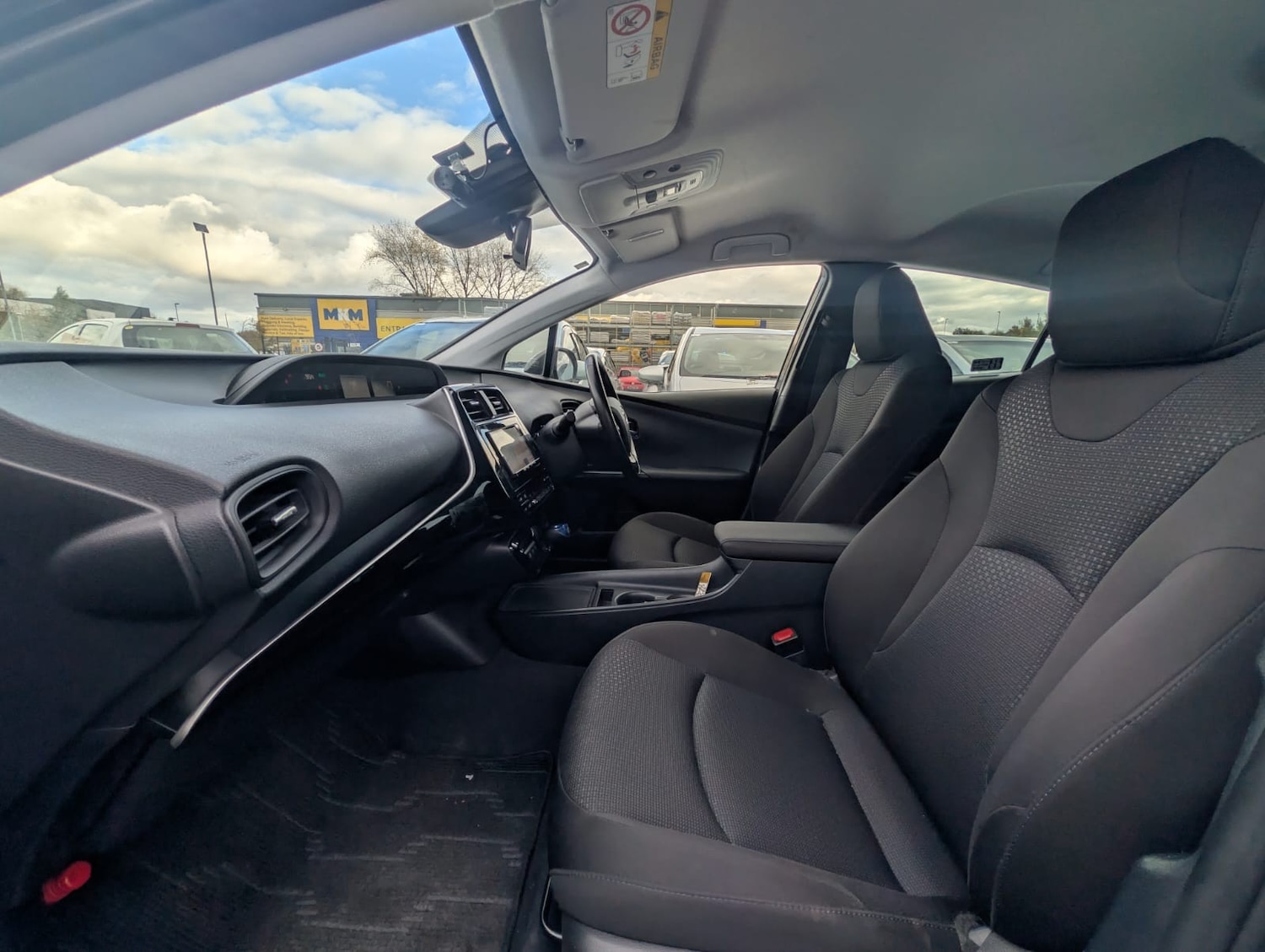 Used Toyota Prius 2025 for sale - 76357802: Photo 17