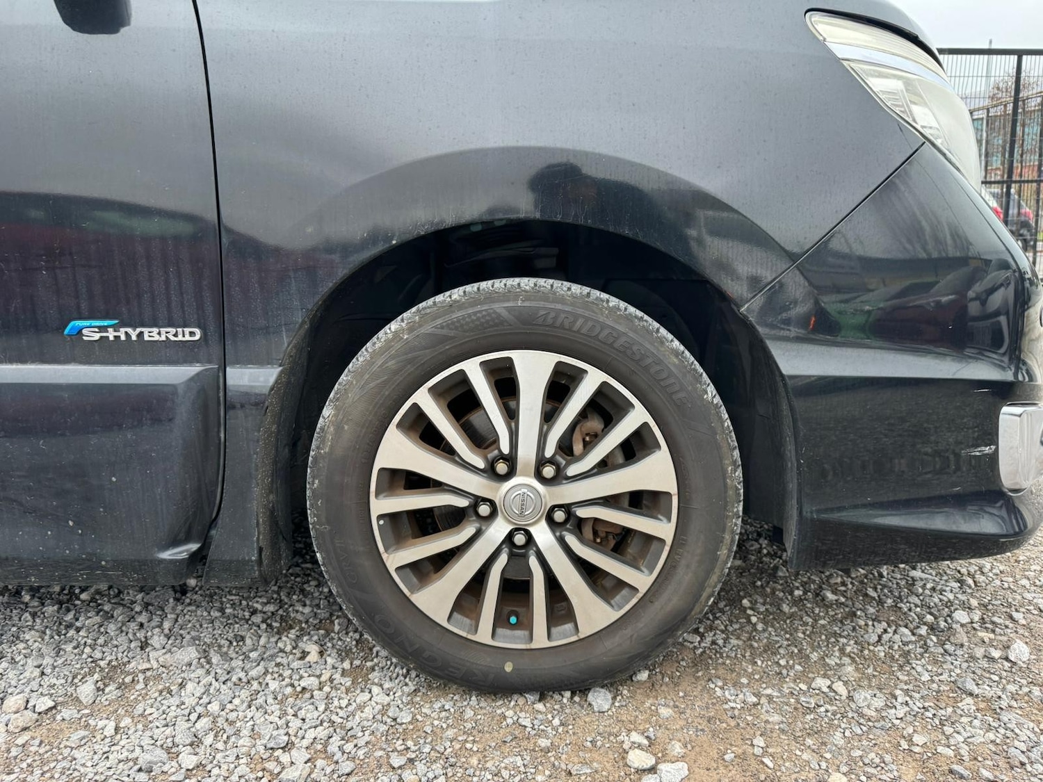 Used Nissan Serena for sale - 77814935: Photo 21