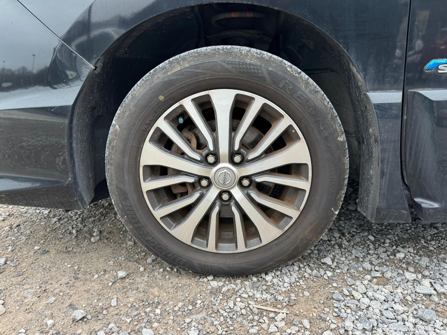 Used Nissan Serena for sale - 77814935: Photo 27