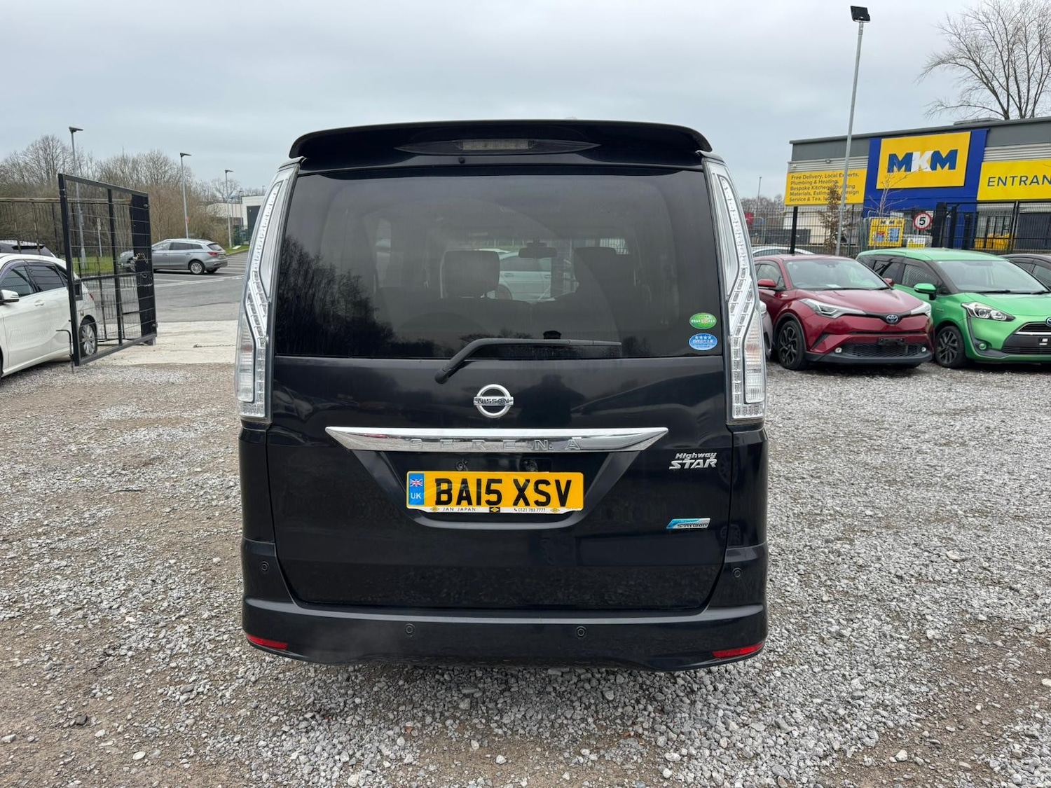 Used Nissan Serena for sale - 77814935: Photo 4