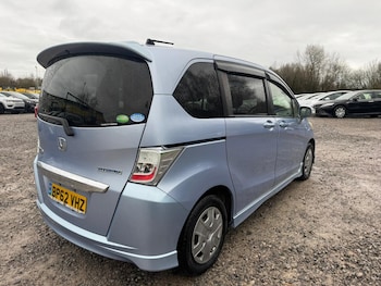 Used Honda Freed 2012 for sale - 77779471: Photo