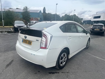 Used Toyota Prius 2015 for sale - 79567615: Photo