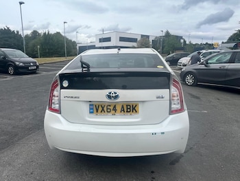 Used Toyota Prius 2015 for sale - 79567615: Photo