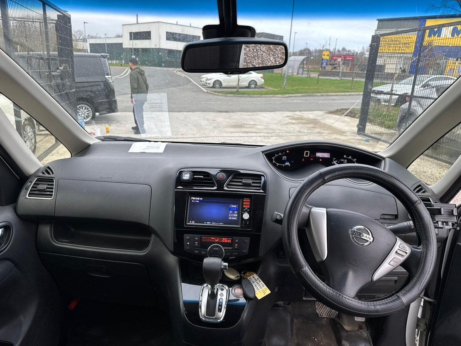 Used Nissan Serena 2026 for sale - 77818041: Photo 13