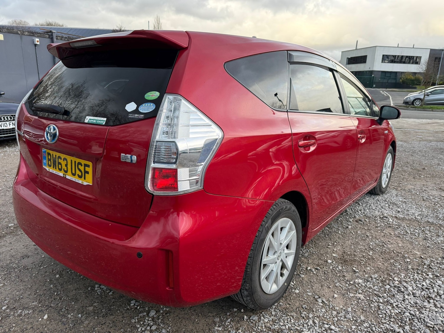 Used Toyota Prius+ 2026 for sale - 77399625: Photo 3