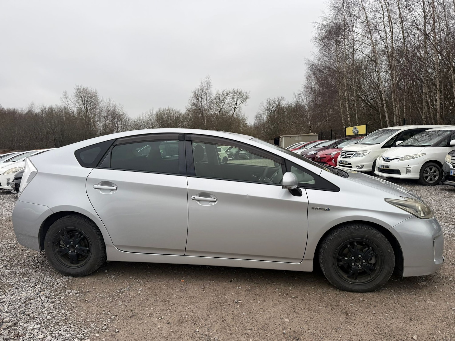 Used Toyota Prius for sale - 77421259: Photo 2
