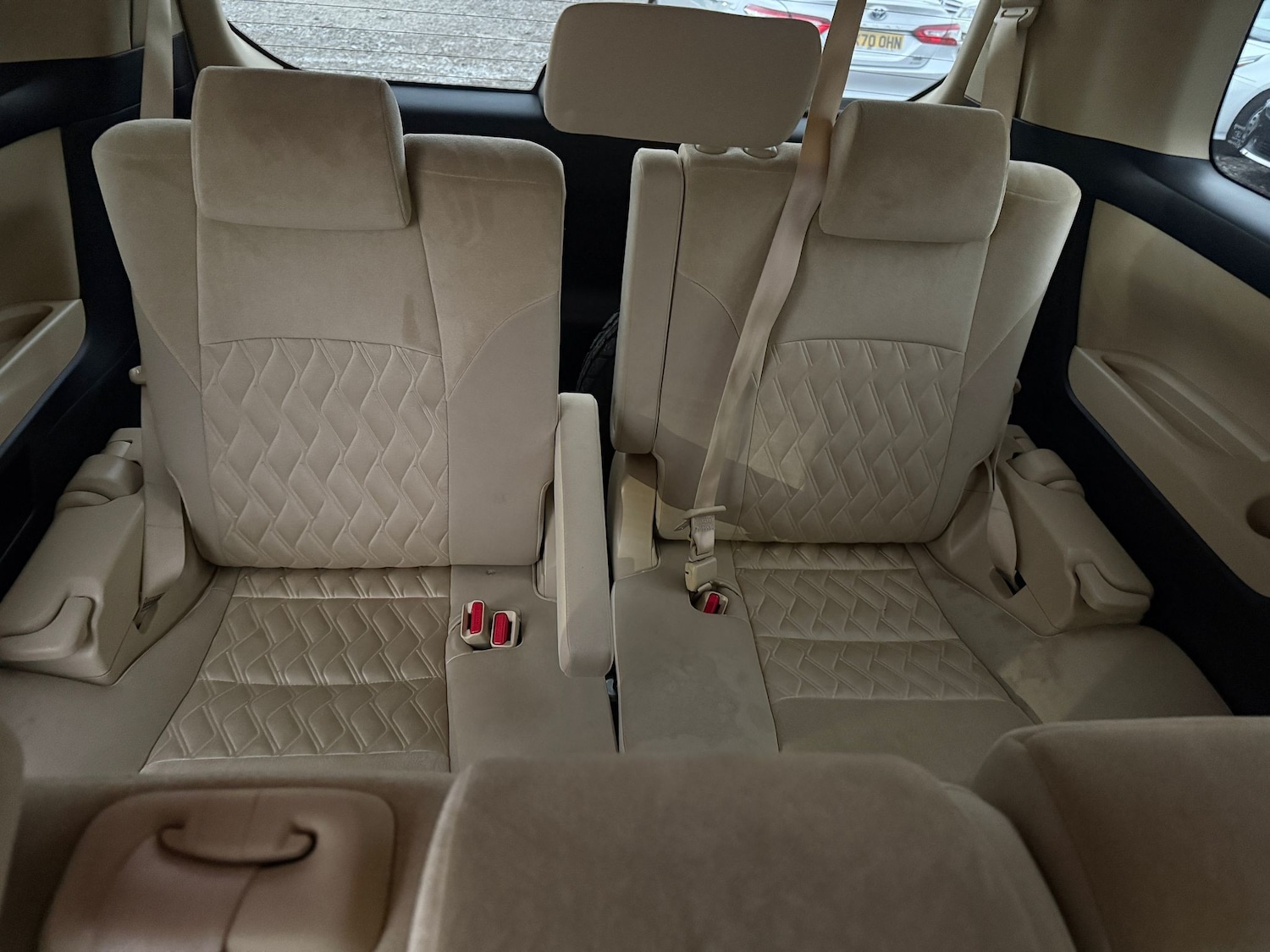 Used Toyota Alphard for sale - 76477458: Photo 16