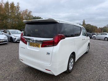 Used Toyota Alphard 2021 for sale - 76477458: Photo