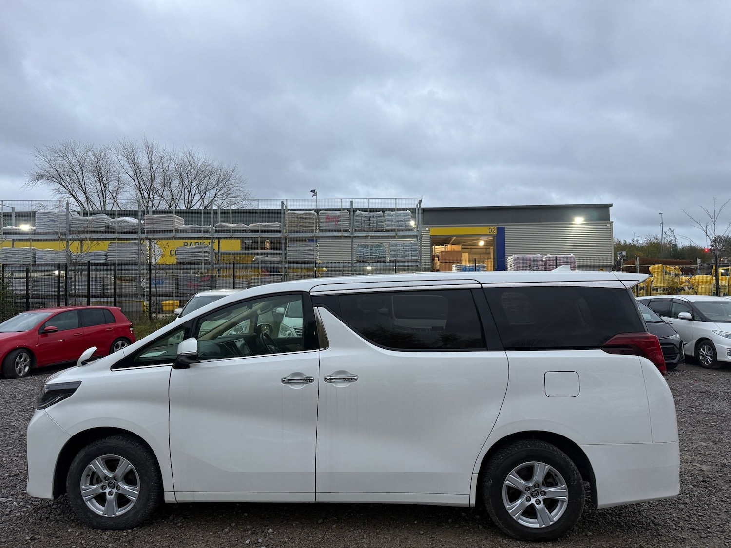 Used Toyota Alphard for sale - 76477458: Photo 7