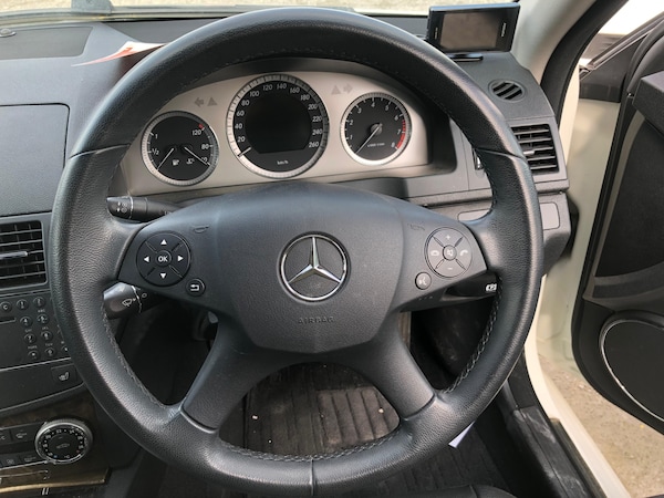 Used Mercedes-Benz C-Class 2025 for sale - 75304375: Photo 21