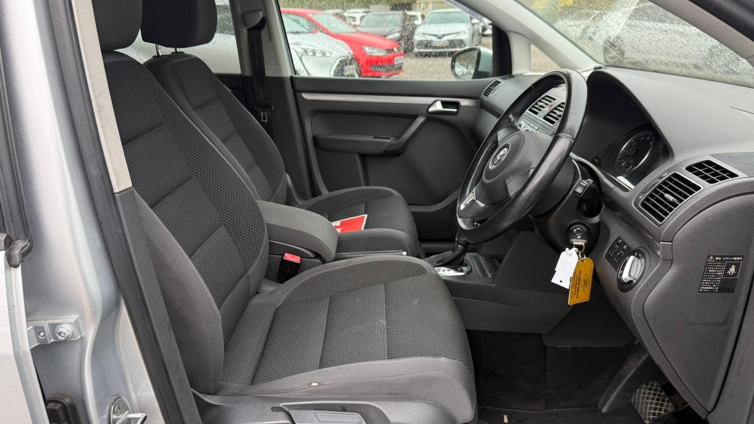 Used Volkswagen Touran for sale - 76534986: Photo 12