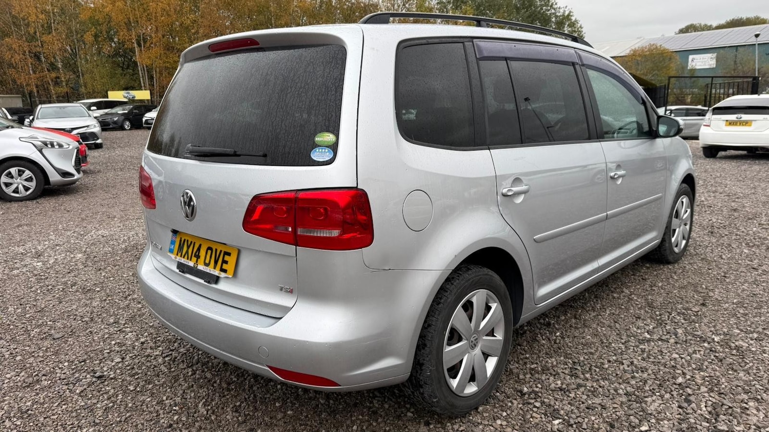Used Volkswagen Touran for sale - 76534986: Photo 4